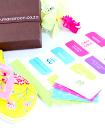 Girls Gift Sets on Personalized Stationery Gift Box   Macaroon